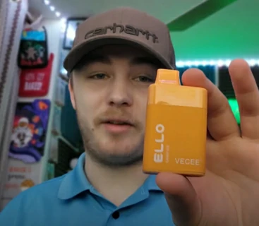 VECEE ELLO 650mAh 7000Puffs Disposable Vapes Internet celebrity unbox