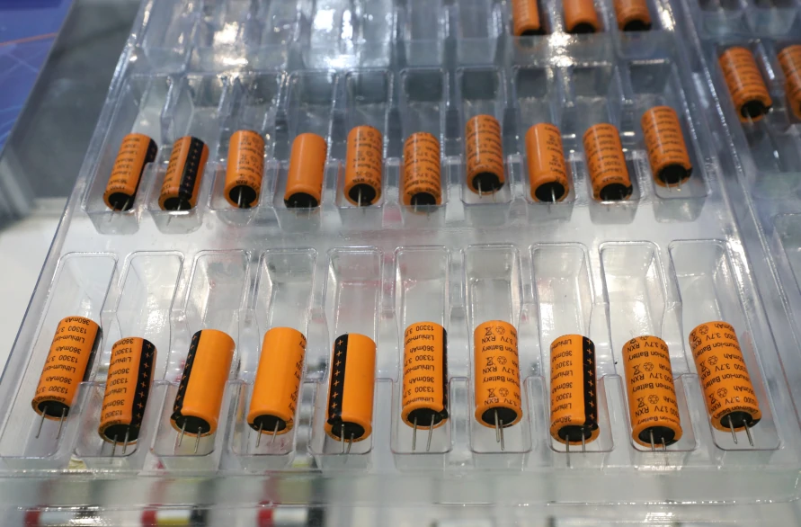 capacitor battery 11